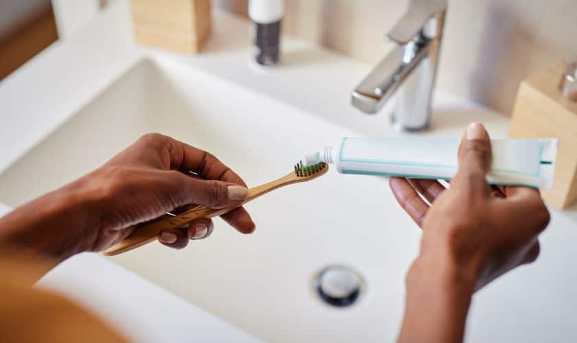 teeth whitening toothpaste teeth whitening toothpaste