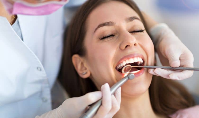 Maintaining A Festive Smile: 8 Dental Tips For A Merry And Bright Holiday Season