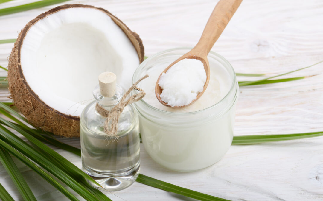 What Are the Benefits of Oil Pulling with Coconut Oil?