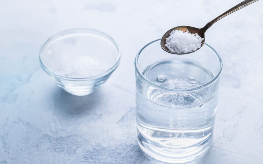 Is Salt Water Mouth Rinse Effective for Gums?